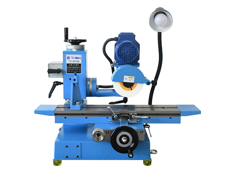 6025Q工（gōng）具磨床.jpg